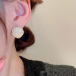 Fashion Minimalist Full Zirconia Stud Earrings - Image 4